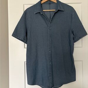 Men's Lululemon Button Down Shirt
